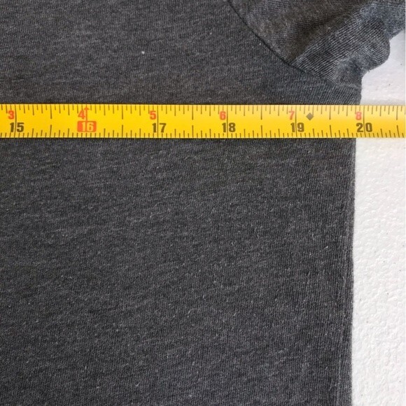 Disney X Old Navy Collectabilitees Mickey Mouse Heather Gray Unisex T Medium - Picture 8 of 11